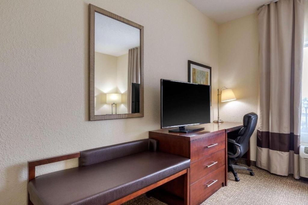 Comfort Inn & Suites Camden Exteriör bild